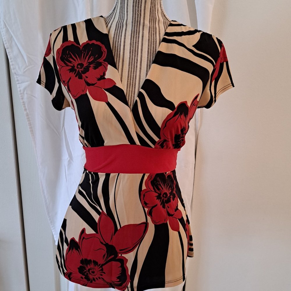 Lipstick Red/Black/Taupe Empire Waist Short Sleve Blouse size S- M